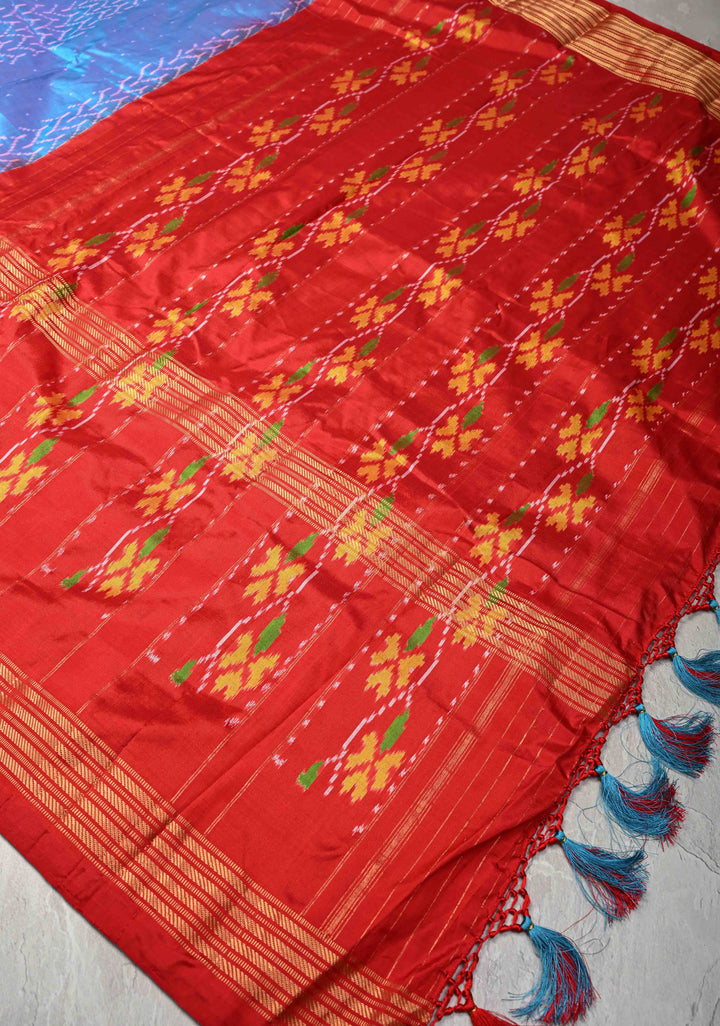 Blue Dual tone Pochampally Ikkat Pure Silk Saree with Ikkat Weave and Contrast Wide Border  | SILK MARK CERTIFIED