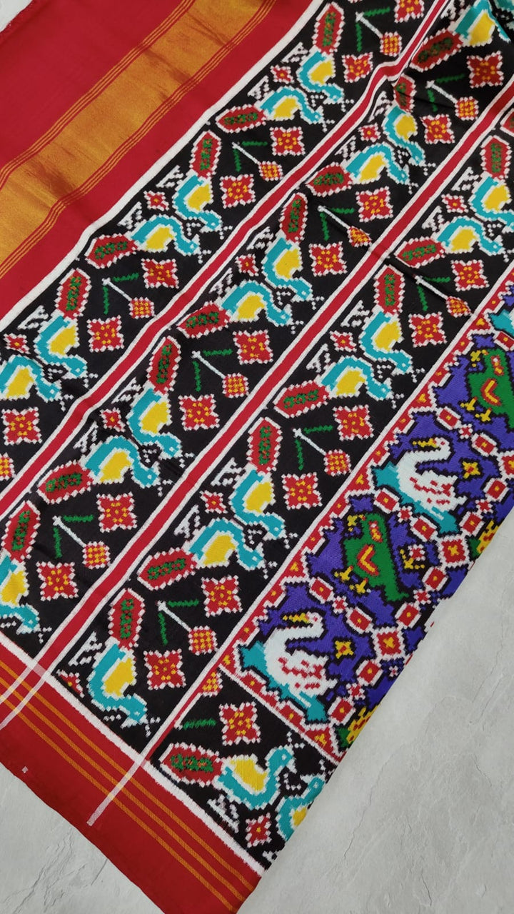 Rajvanshi - 12 Motif Patan Patola Pure Ikkat Silk Saree in Deep Purple | SILK MARK CERTIFIED