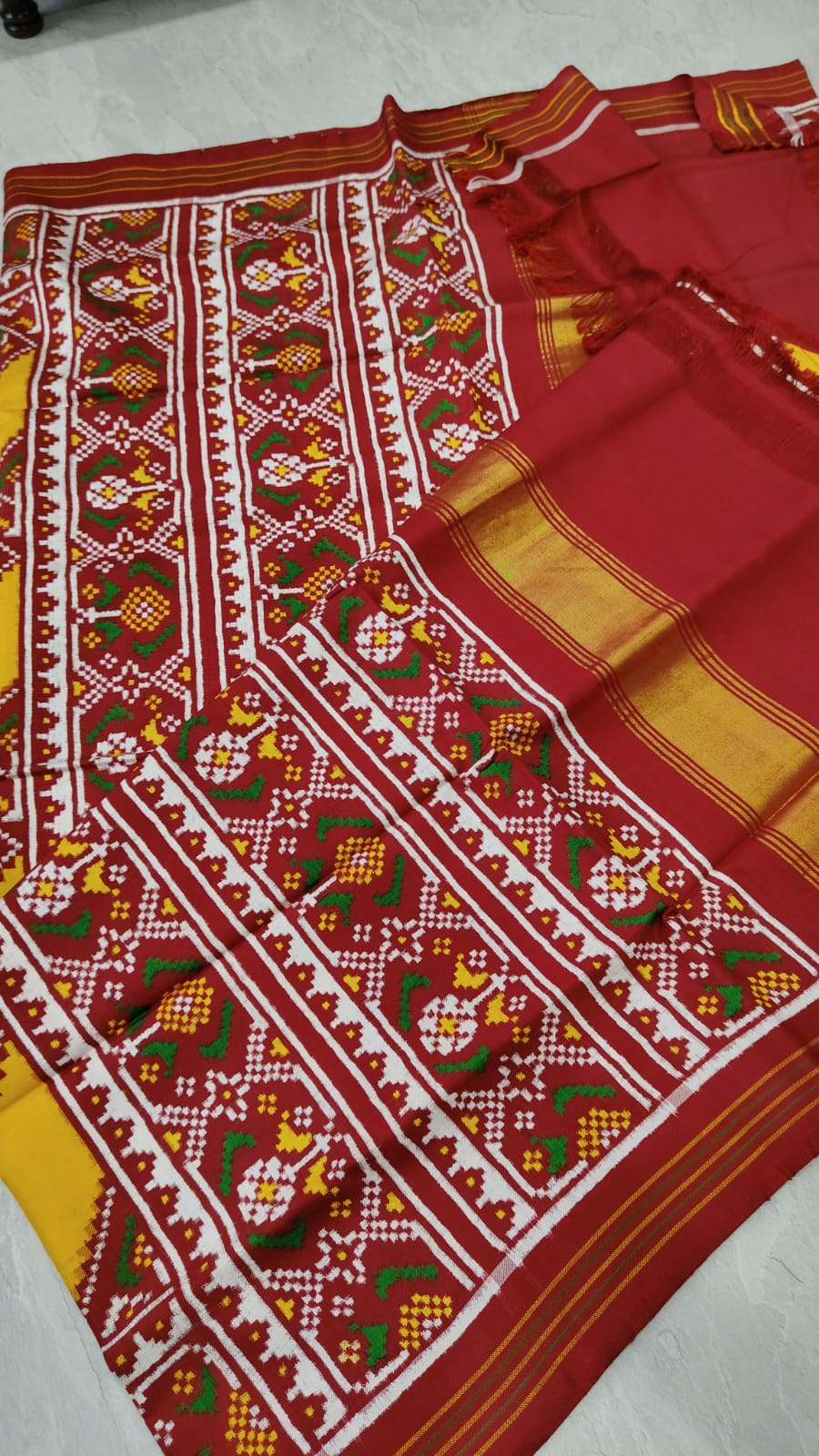 Authentic Double Ikkat Patan Patola Handwoven Saree with  Diagonal Pattern in Yellow | SILK MARK CERTIFIED