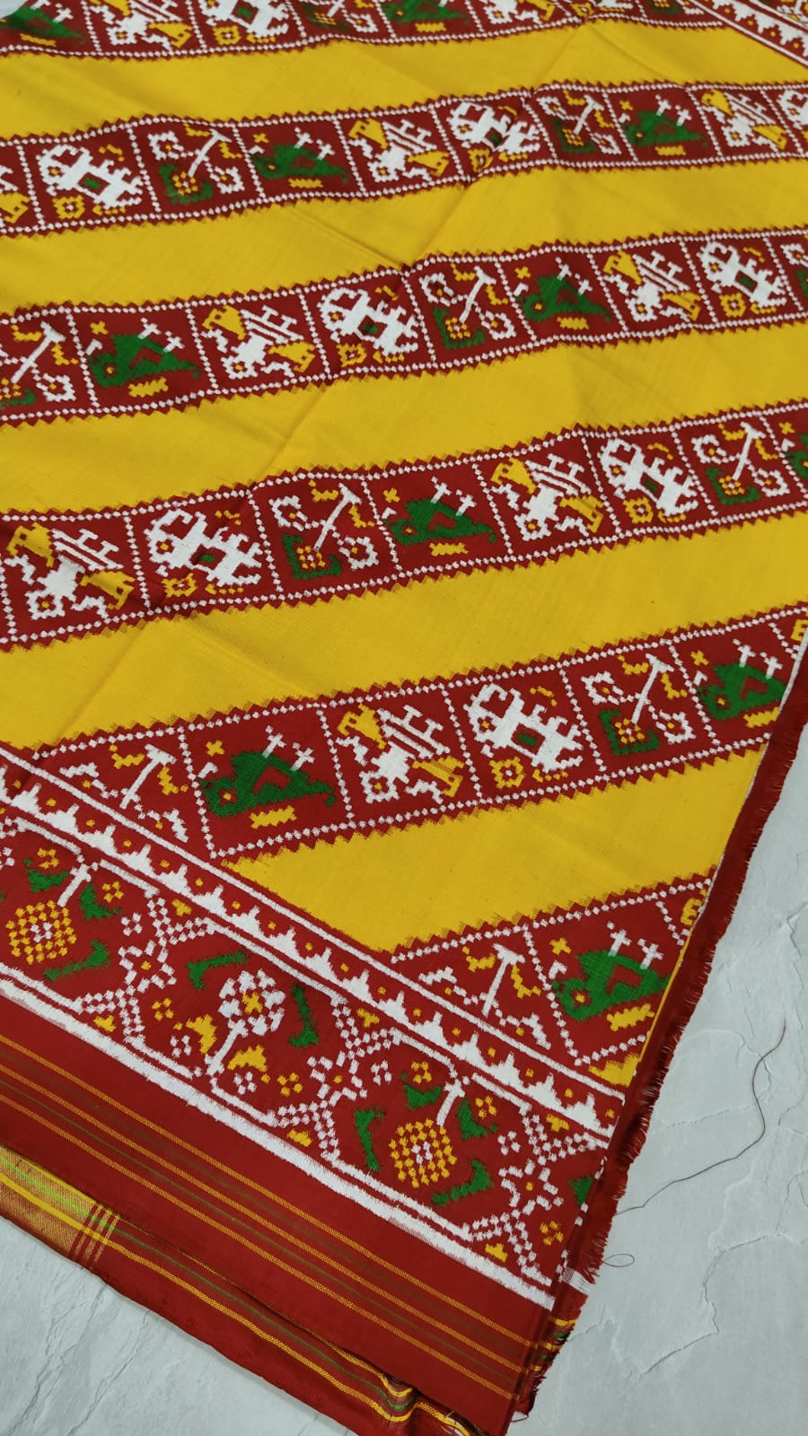 Authentic Double Ikkat Patan Patola Handwoven Saree with  Diagonal Pattern in Yellow | SILK MARK CERTIFIED