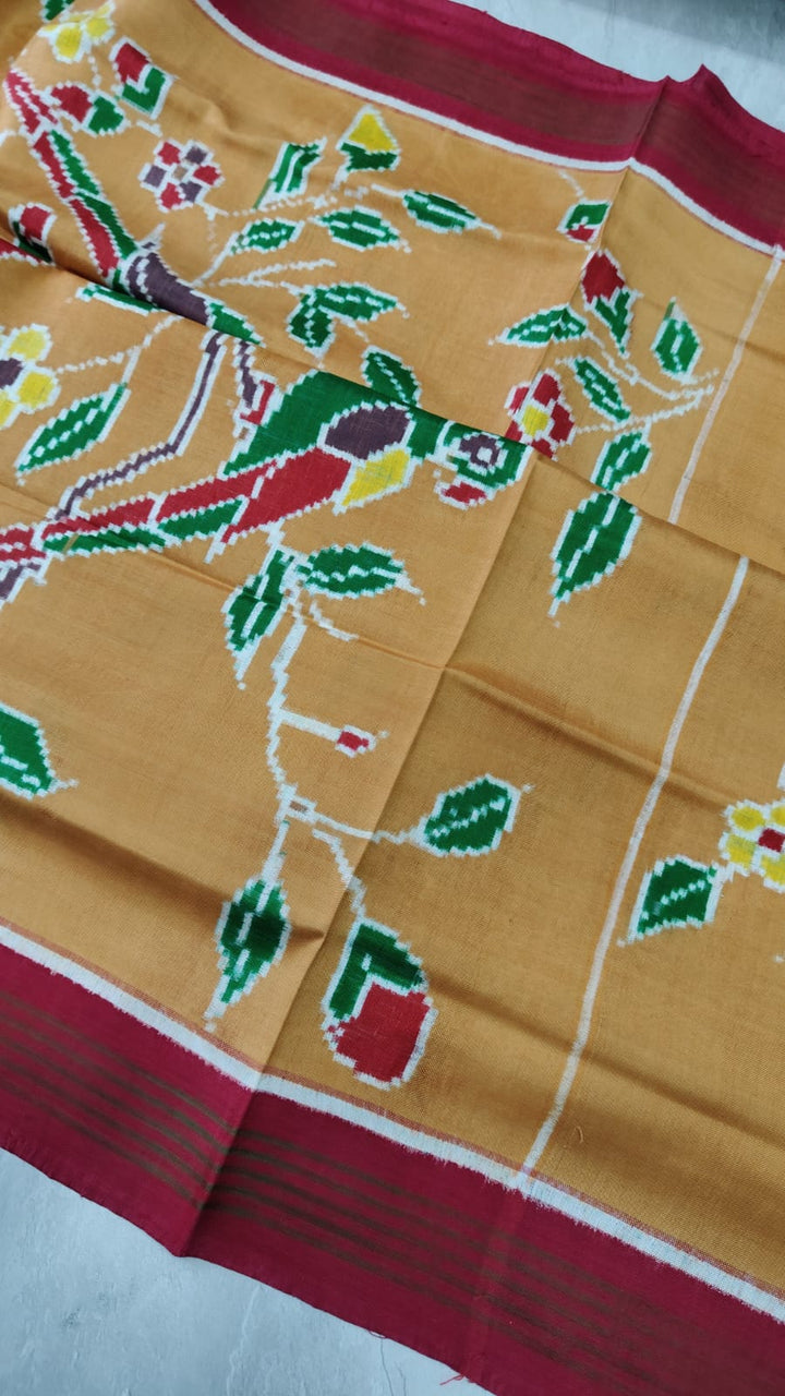 Authentic Double Ikkat Patan Patola Handwoven Saree in Pale Ochre with Muniya Style Skirt Border | SILK MARK CERTIFIED