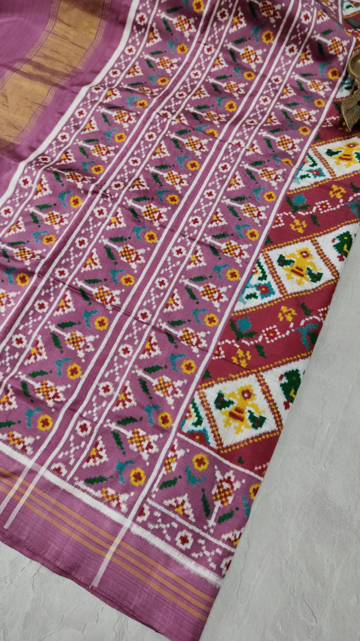 Authentic Double Ikkat Patan Patola Handwoven Saree with Diagonal Pattern in Dusty Mauve | SILK MARK CERTIFIED