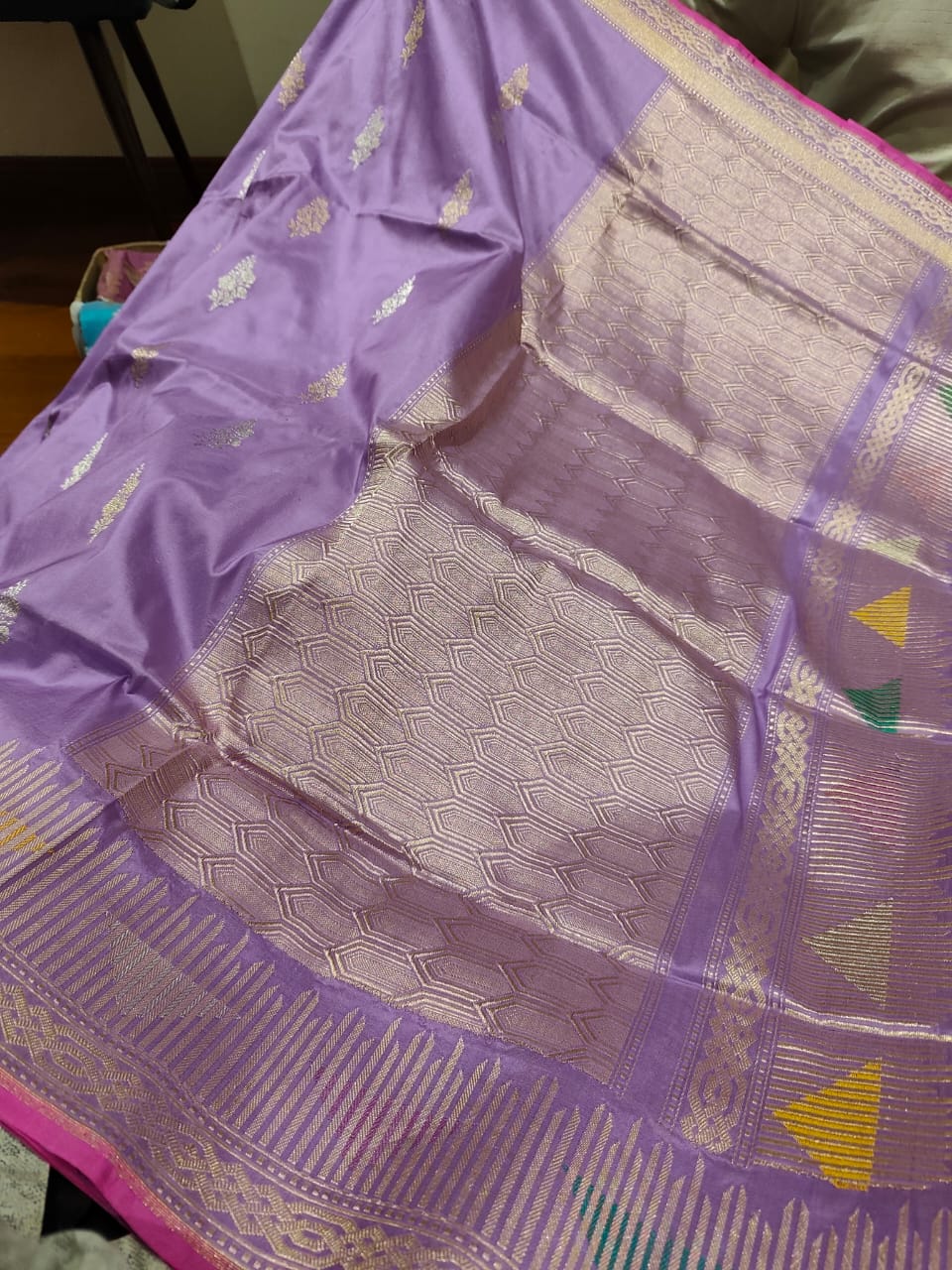Lilac Pure Banarasi Silk Saree with Sona Rupa Butta and Geometric Meenakari Zari Border | SILK MARK CERTIFIED