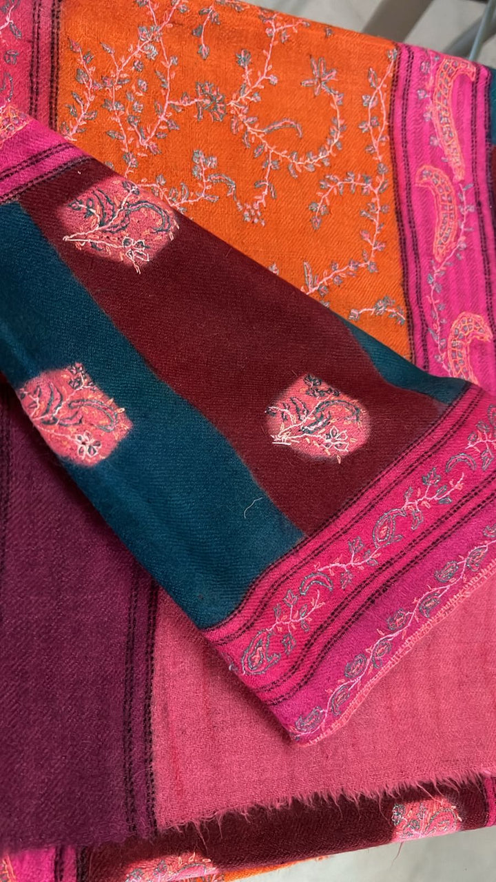 100% Pure Pashmina Shawl with Intricate Sozni Jamawar All-Over Design and Government Certification