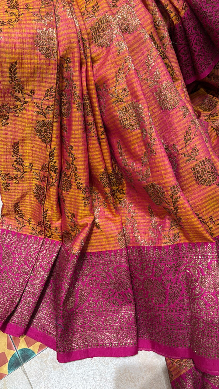 Orange-Pink dual tone Dupion Banarasi Silk Saree with Antique Zari Kadhuwa Jungla Floral Jaal and Zari Border| SILK MARK CERTIFIED