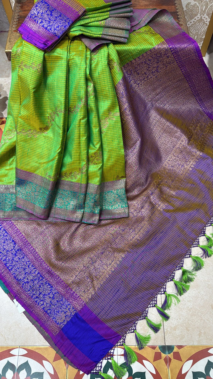 Green -Yellow Dual Tone Dupion Banarasi Pure Silk Saree with Jungla Leheria Jaal Pattern and Antique Zari Borders | SILK MARK CERTIFIED