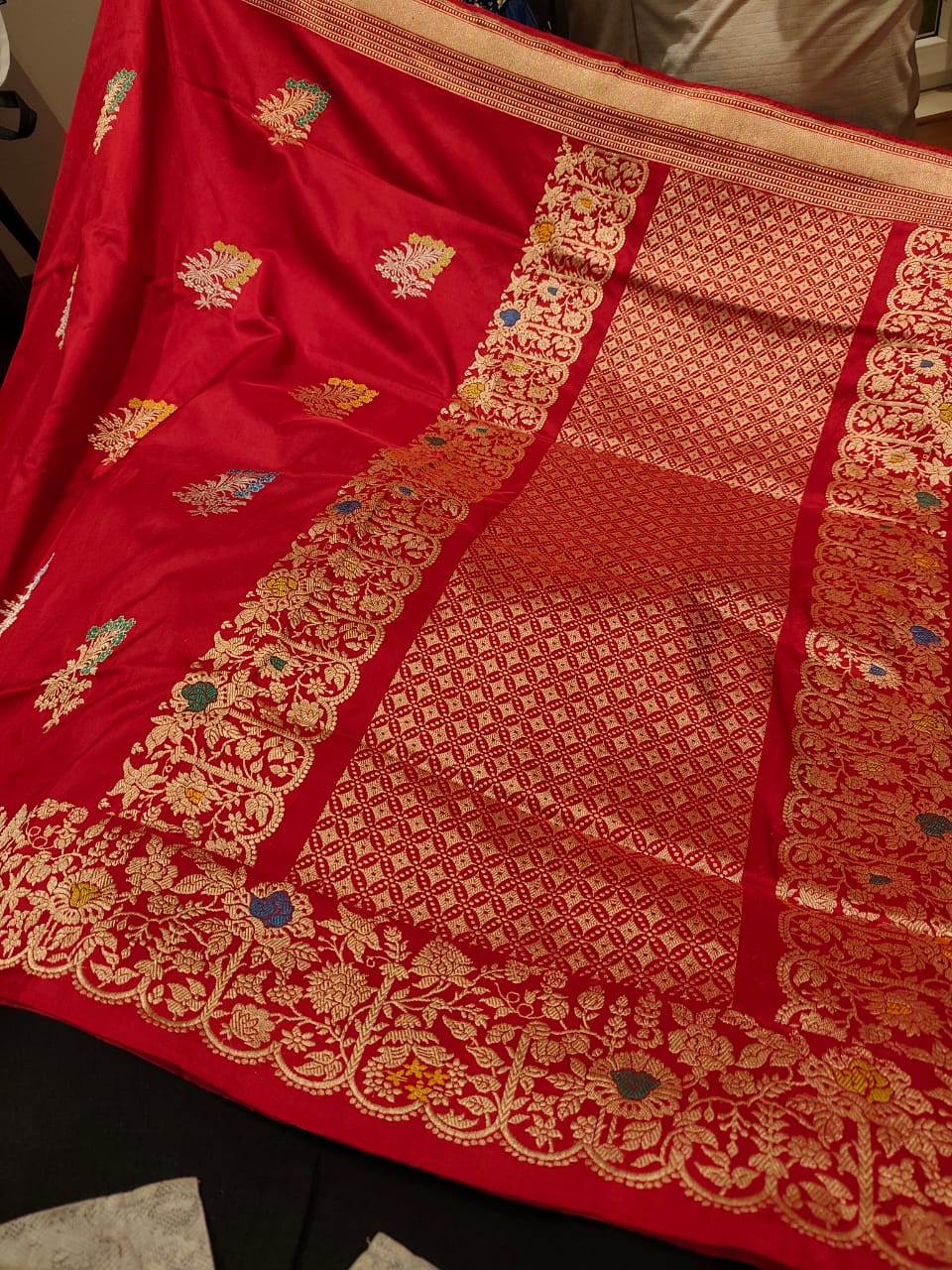 Red Pure Banarasi Silk Saree with Floral Ornate Meenakari Butta and Border | SILK MARK CERTIFIED