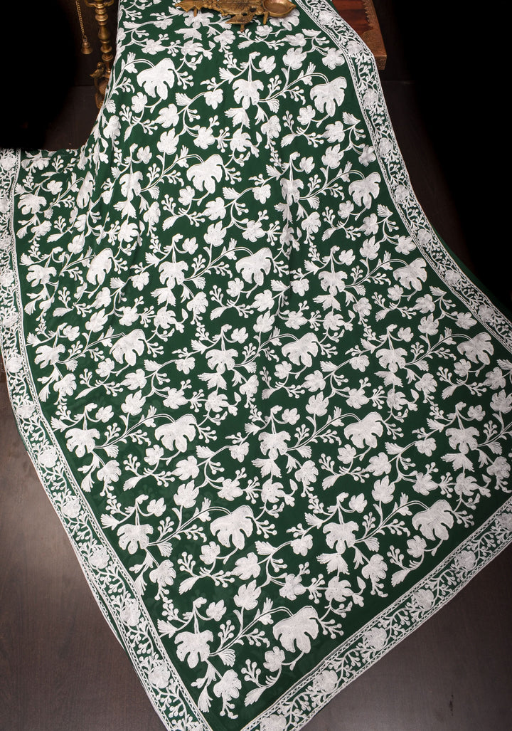 Half Jaal Kashmiri Aari Embroidered Floral Saree in Emerald Green Georgette