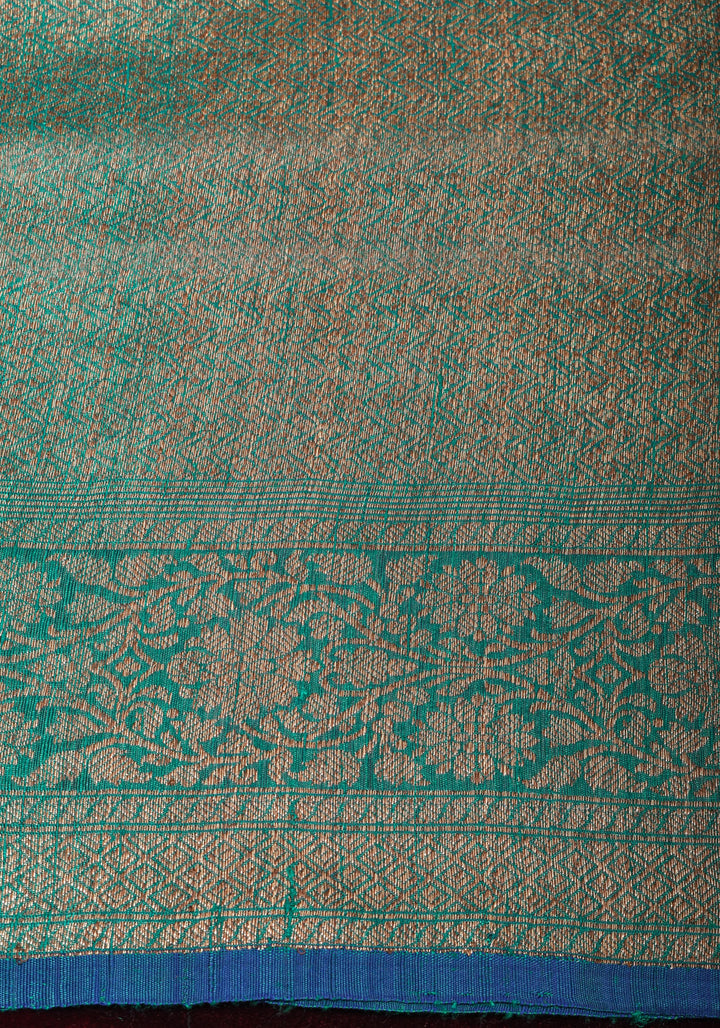 Authentic Banarasi Dotted Trellis pattern Pure Dupion Silk saree in Green with Kadhuwa Zari Border | SILK MARK CERTIFIED