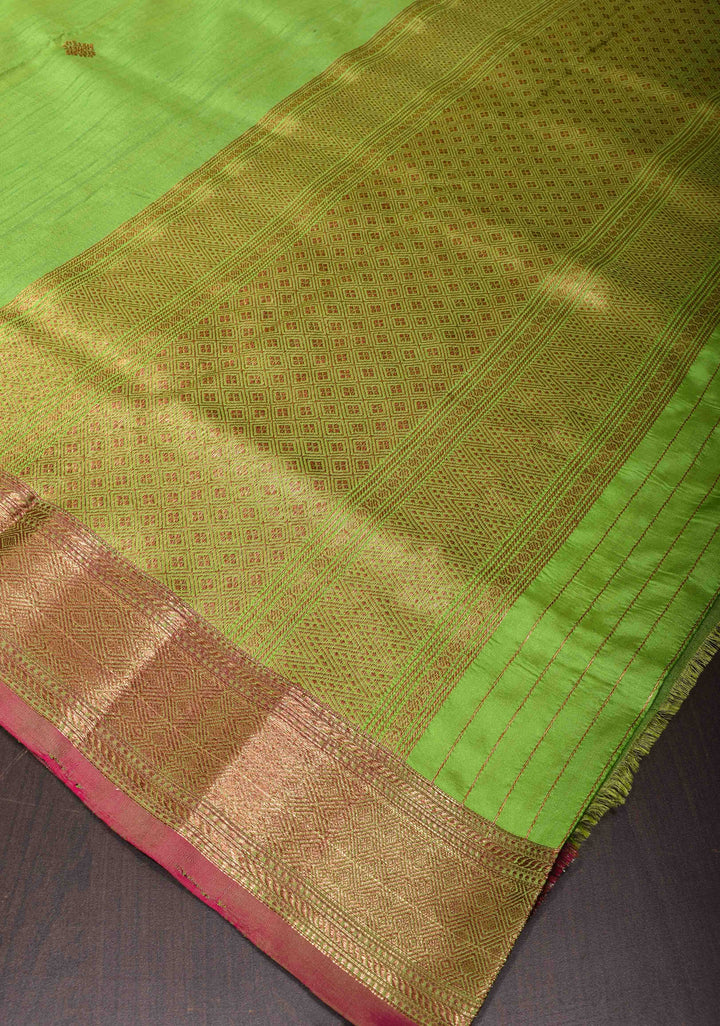 Leaf Green Pure Banarasi Tussar Silk Saree with Zari Buttas, Border and Koniya Motifs | SILK MARK CERTIFIED