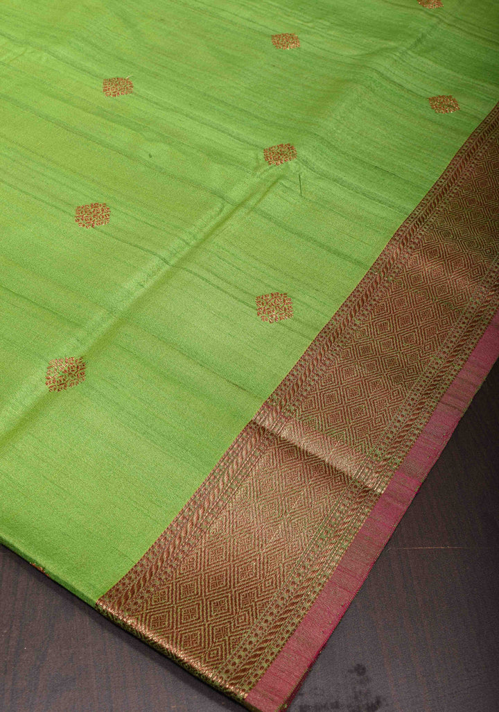 Leaf Green Pure Banarasi Tussar Silk Saree with Zari Buttas, Border and Koniya Motifs | SILK MARK CERTIFIED