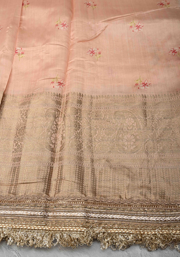 Pure Organza Silk Saree in Rose Fog with Floral Digital Print and Lace Trim Border| SILK MARK CERTIFIED
