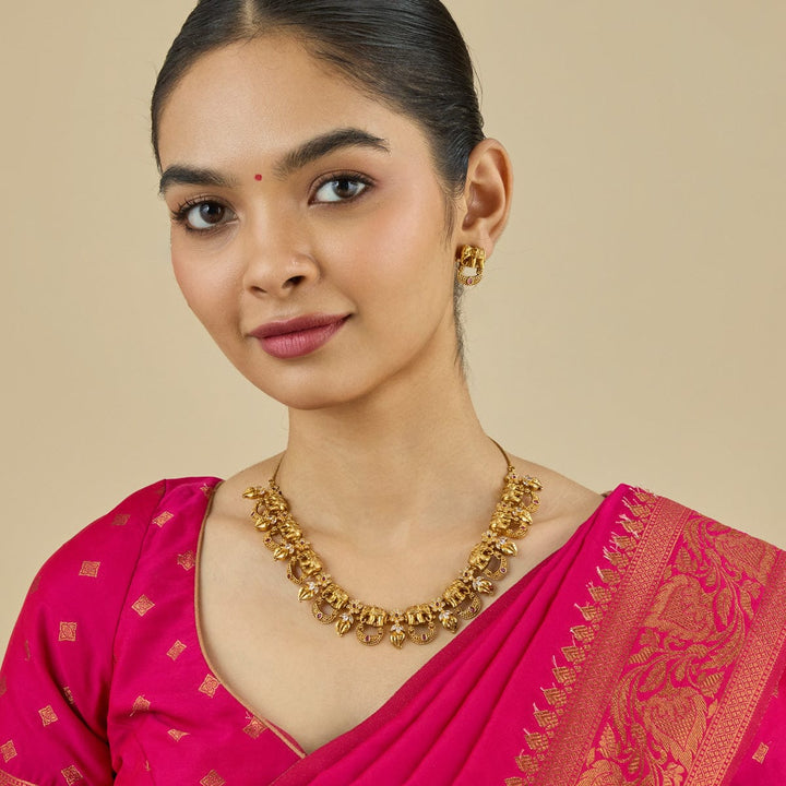 Elephant And Leafs Antique Short Necklace Set With Red Stone