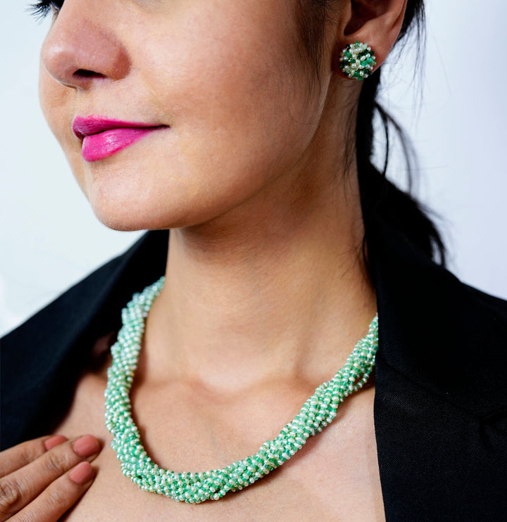 Real Shaded Green Emerald And Pearls Necklace Set