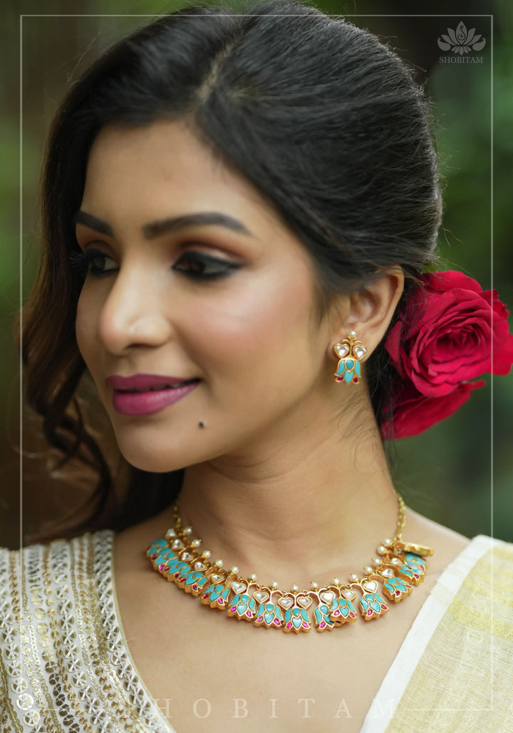 Grayish Teal Falling Lotus Design Falling Lotus design Jadau Necklace Set