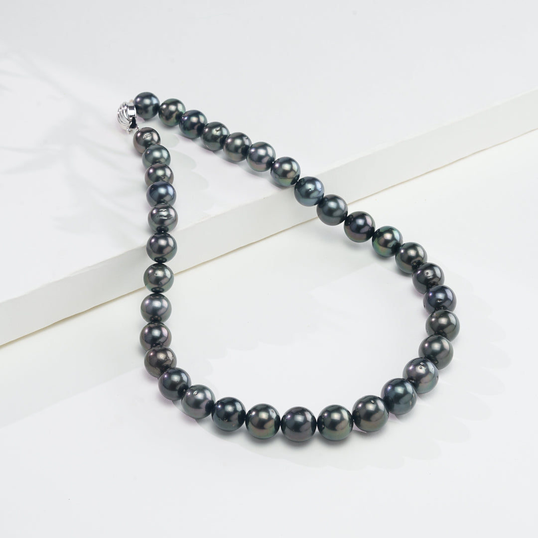 Tahitian Pearls Original Black Salt Water  Pearls Necklace