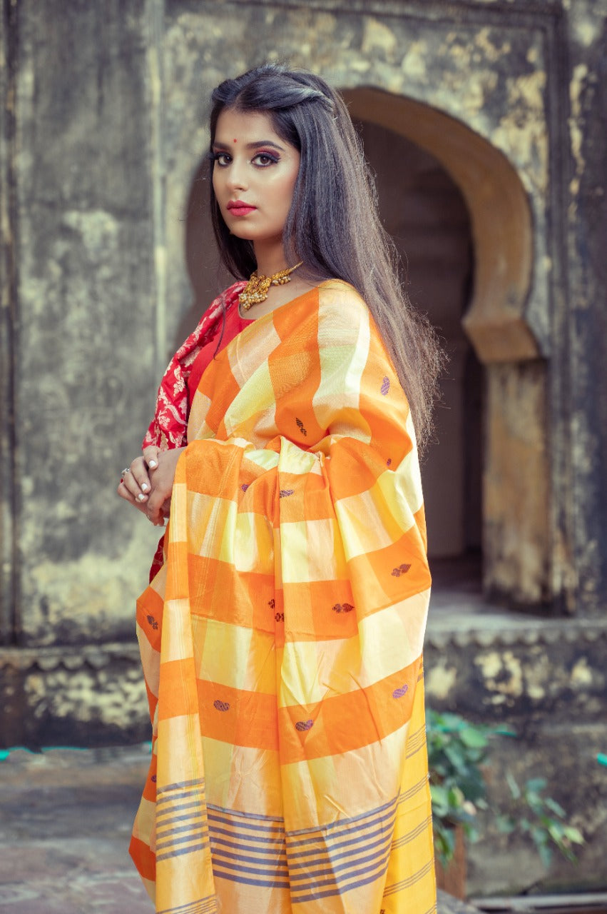 Go With The Flow: 3 Fabrics You Must Experiment With Before This Year Ends