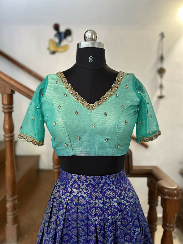 Navy blue jacquard semi Kanchi Lehenga | SHOBITAM