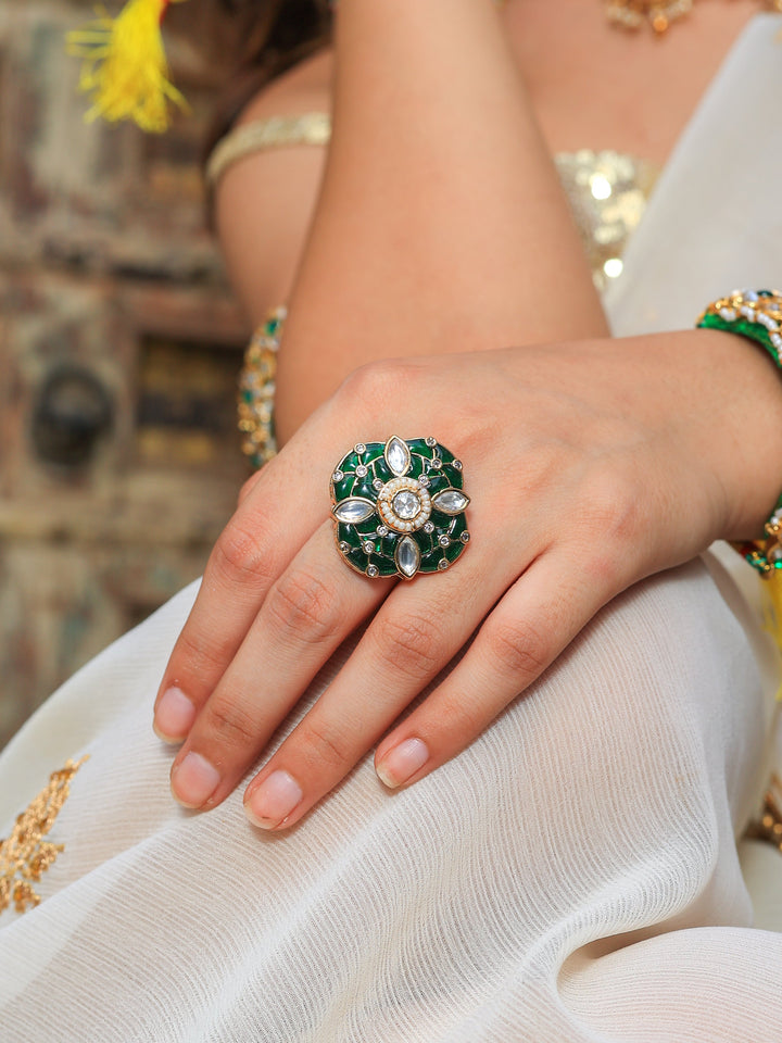 Ahana Timeless Elegance Tyaani Kundan Ring | SHOBITAM