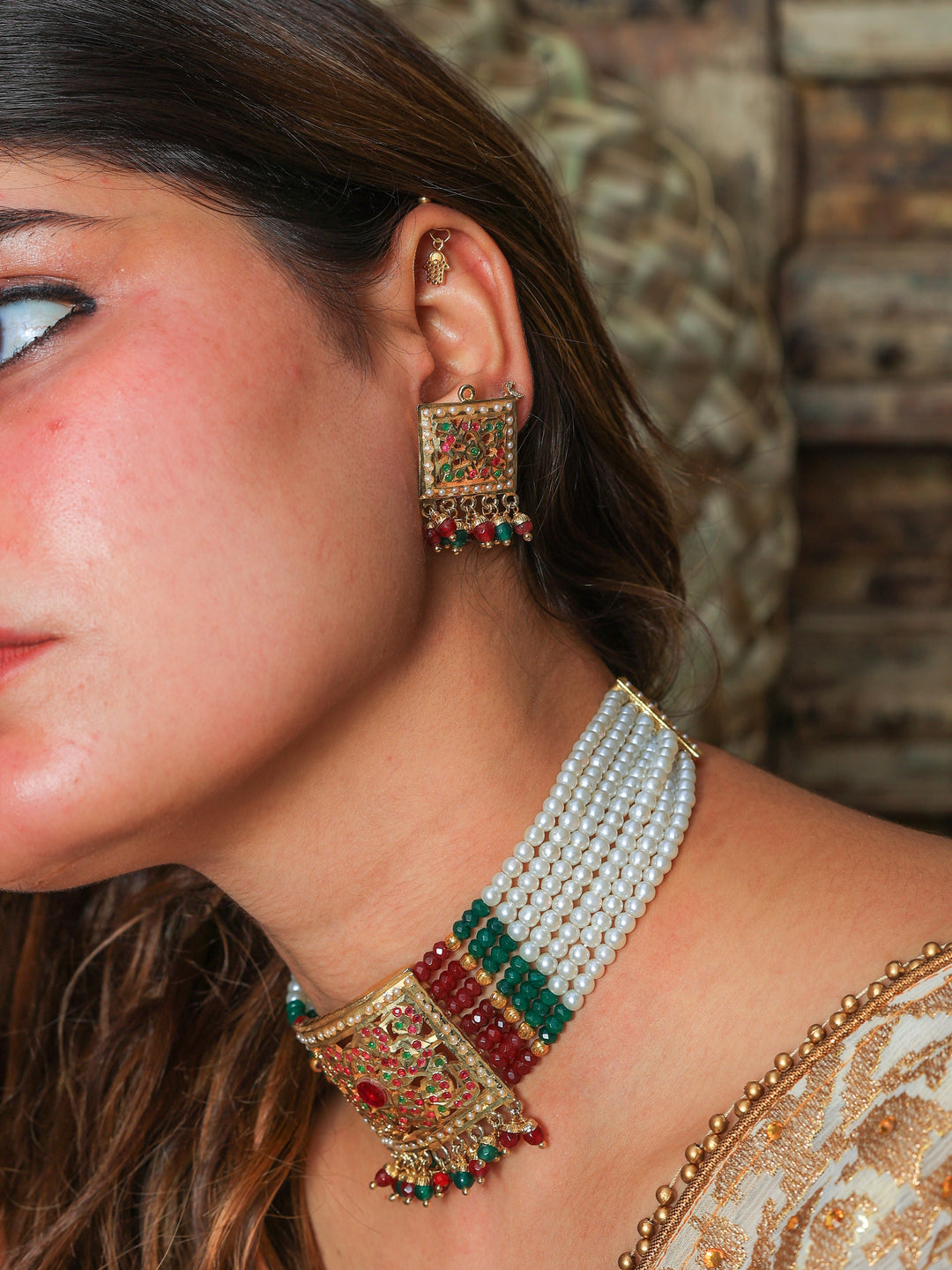 Latika Jadau necklace set | SHOBITAM