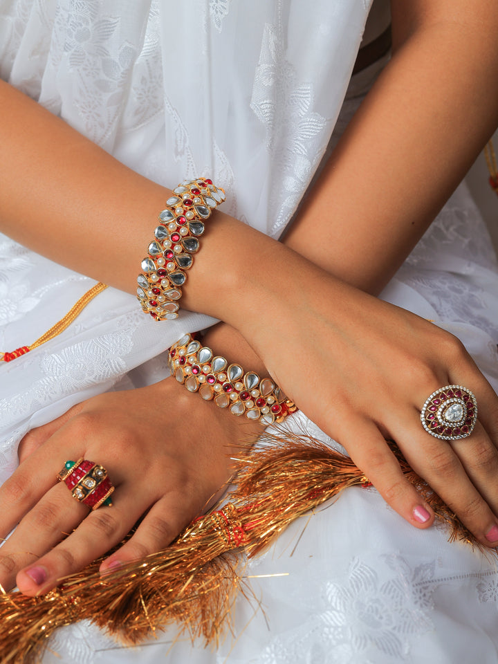 Padmani Leaf design Red Pochi and Bajuband set | SHOBITAM