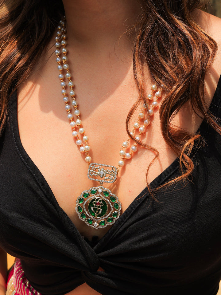 Umaid monalisa stone necklace set