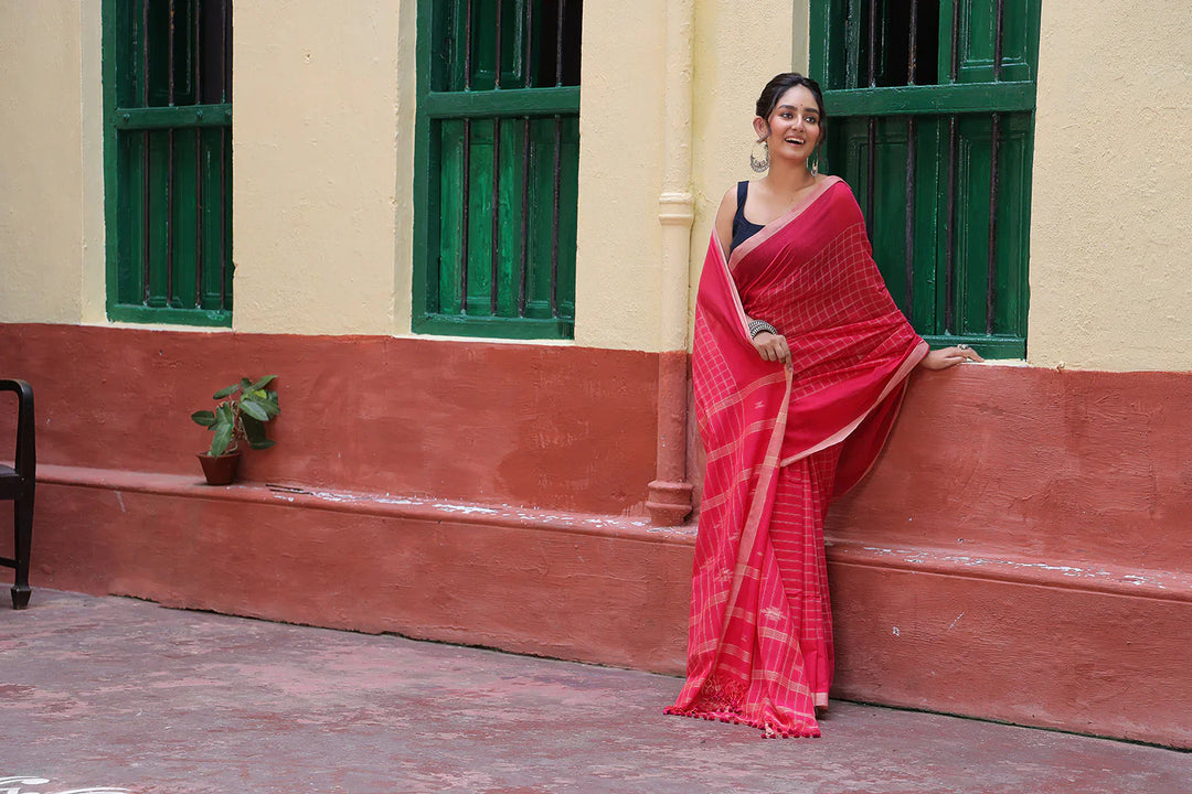 Handloom Hot Pink Mulmul Cotton Jamdani Saree | SHOBITAM
