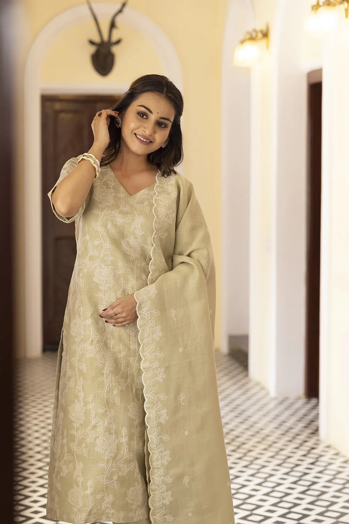 Green Essence Linen Emnbriodered Kurta Set With Dupatta | SHOBITAM
