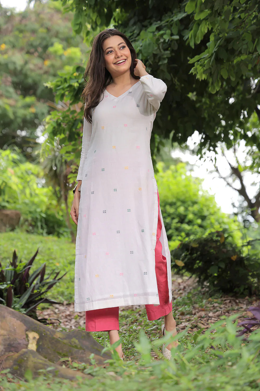 Handloom Off White Pure Cotton Square Jamdani Kurta Set With Dupatta | SHOBITAM