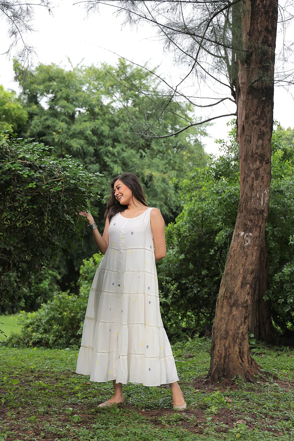Off White Pearl Petals Jamdani Dress | SHOBITAM