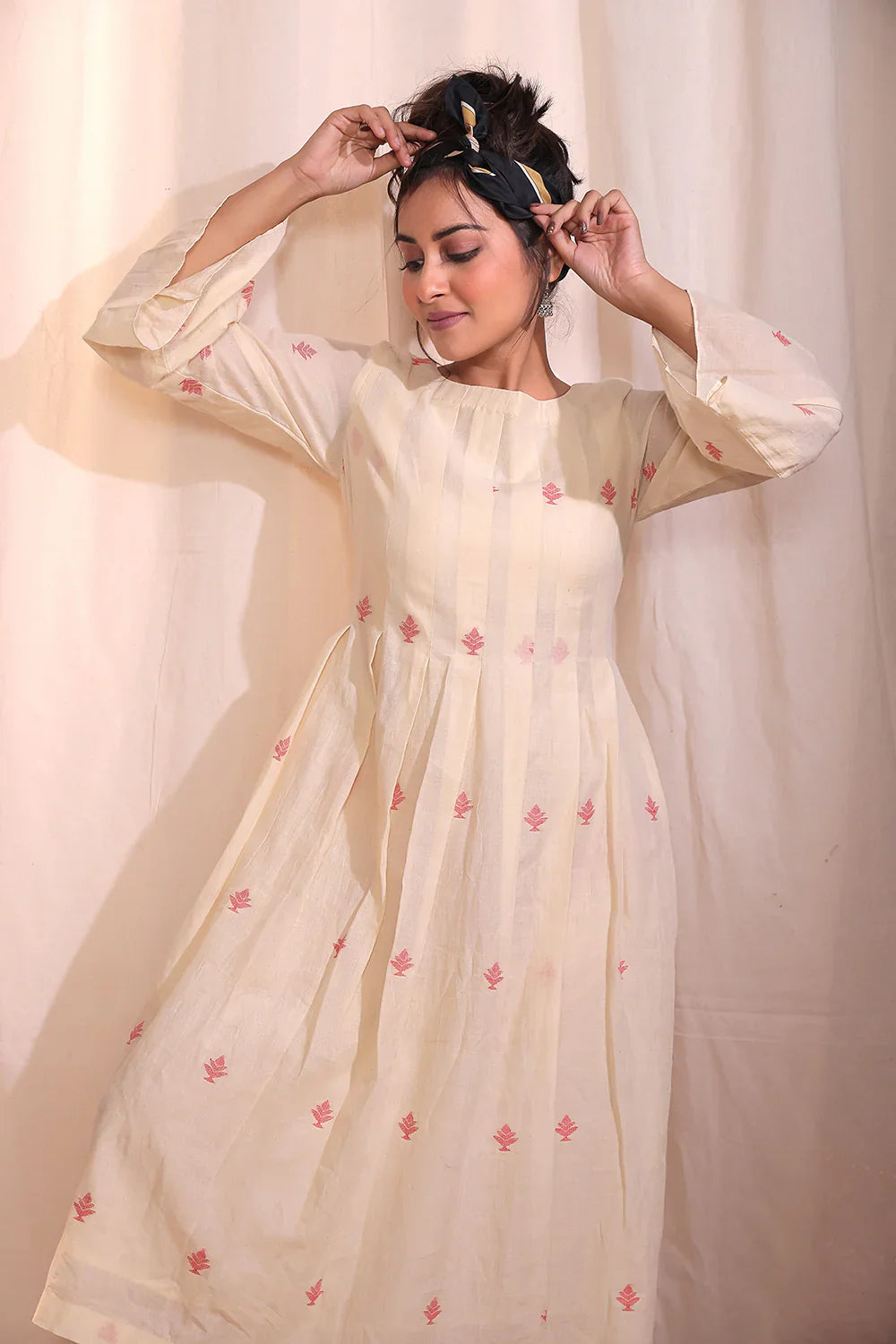 Cream Jamdani Dress | SHOBITAM