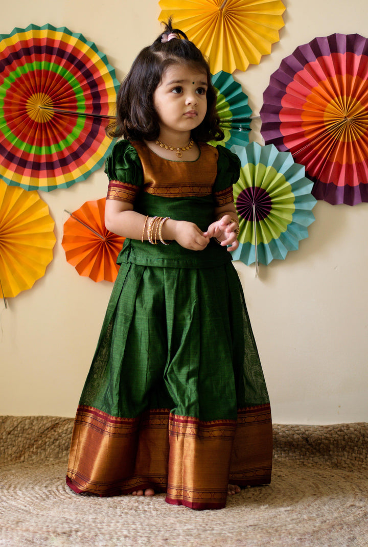 Thenmozhi Green Mini | SHOBITAM