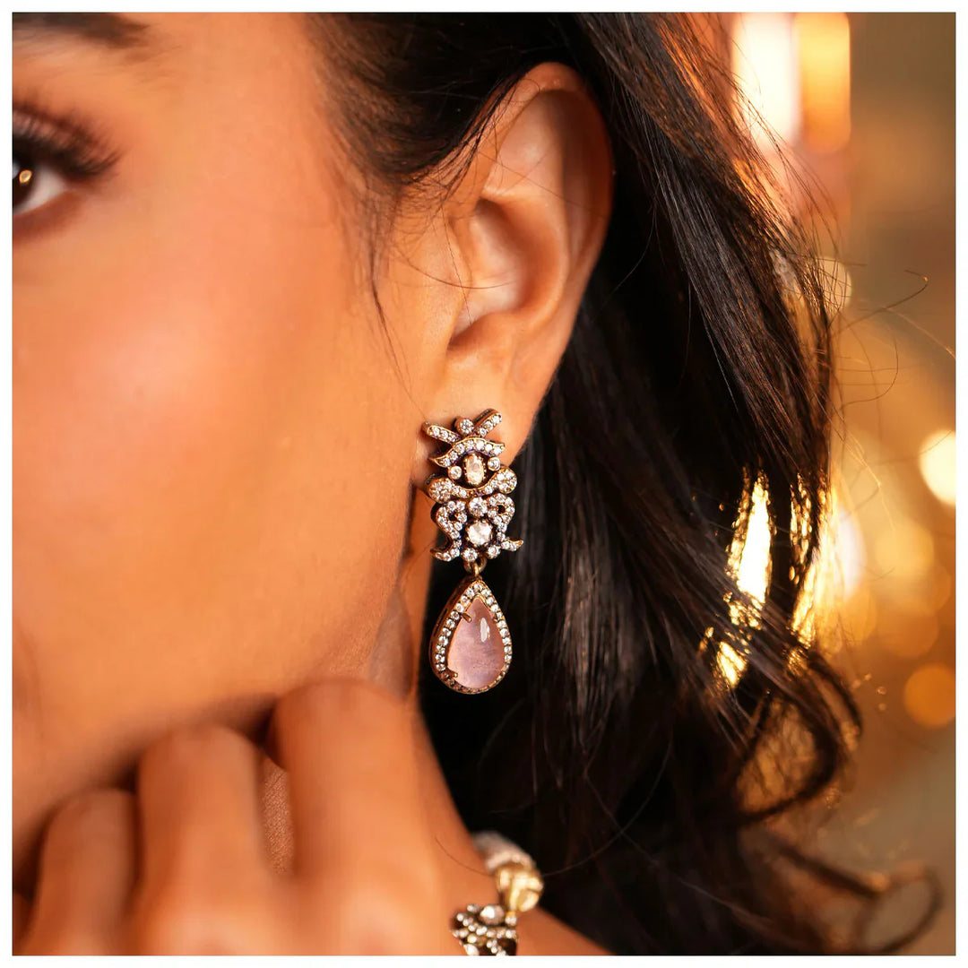 92.5 Silver Soft Peach Dangles Victorian Choker Set
