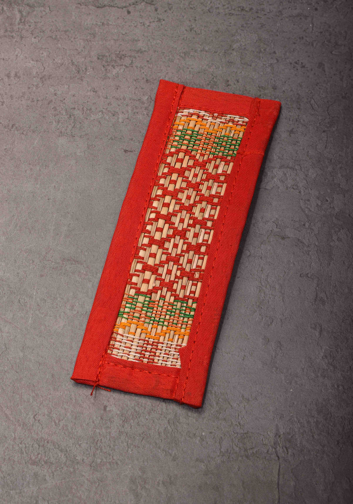 Madhurkathi Grass Woven Book Mark