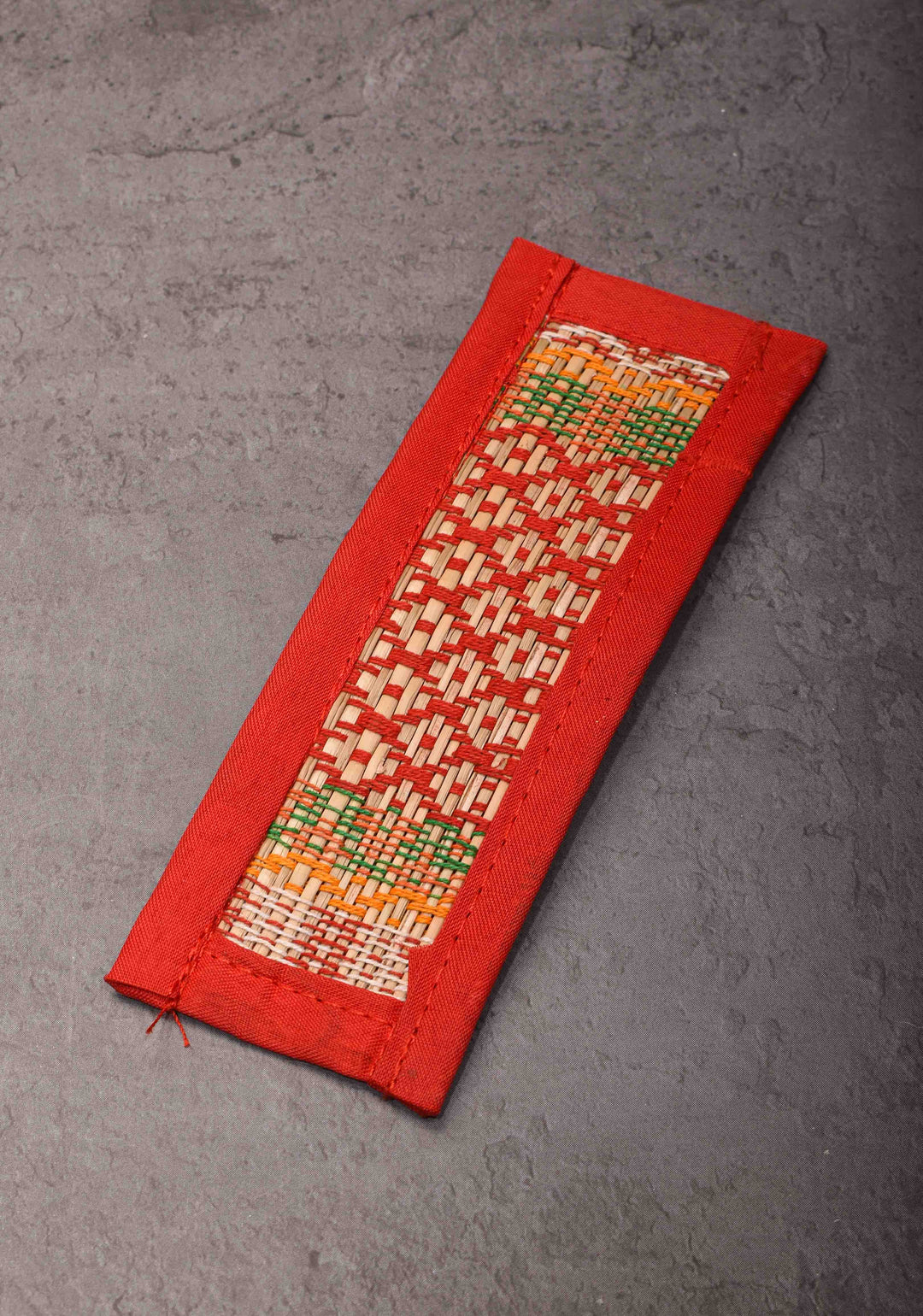 Madhurkathi Grass Woven Book Mark