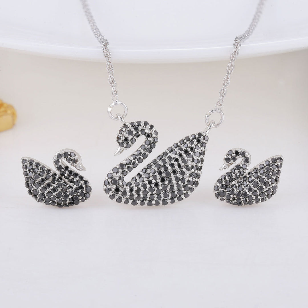 Pure 92.5 Silver Black Swan Pendant Set | SHOBITAM
