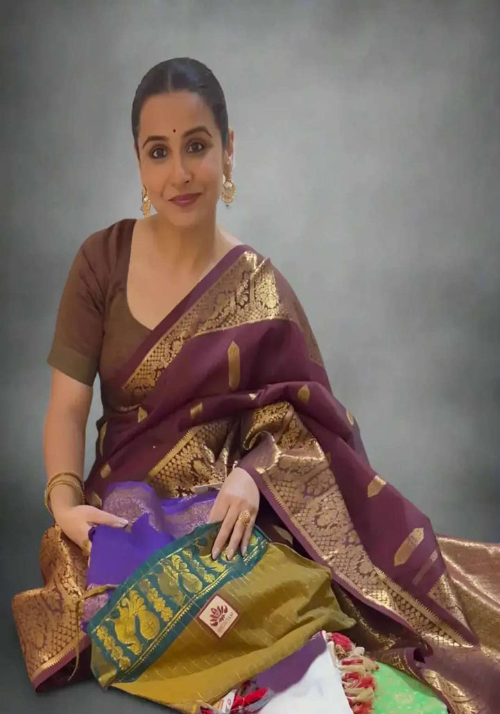 Stunning Maroon Vidya Balan Pure handwoven Gadwal Silk Saree with Grand Pallu and Ornate Arches Zari Border | SILK MARK CERTIFIED