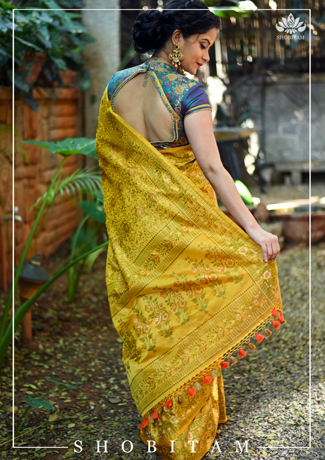 Exquisite Tanchoi Floral Banarasi Saree in Pure Silk Satin in Pale Mustard | SILK MARK CERTIFIED