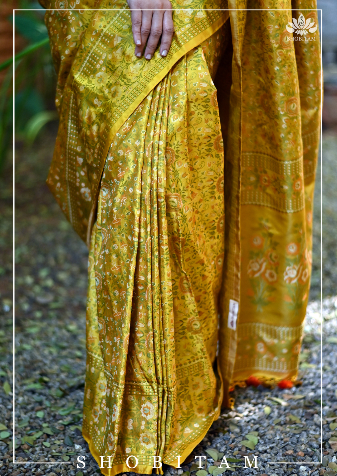 Exquisite Tanchoi Floral Banarasi Saree in Pure Silk Satin in Pale Mustard | SILK MARK CERTIFIED