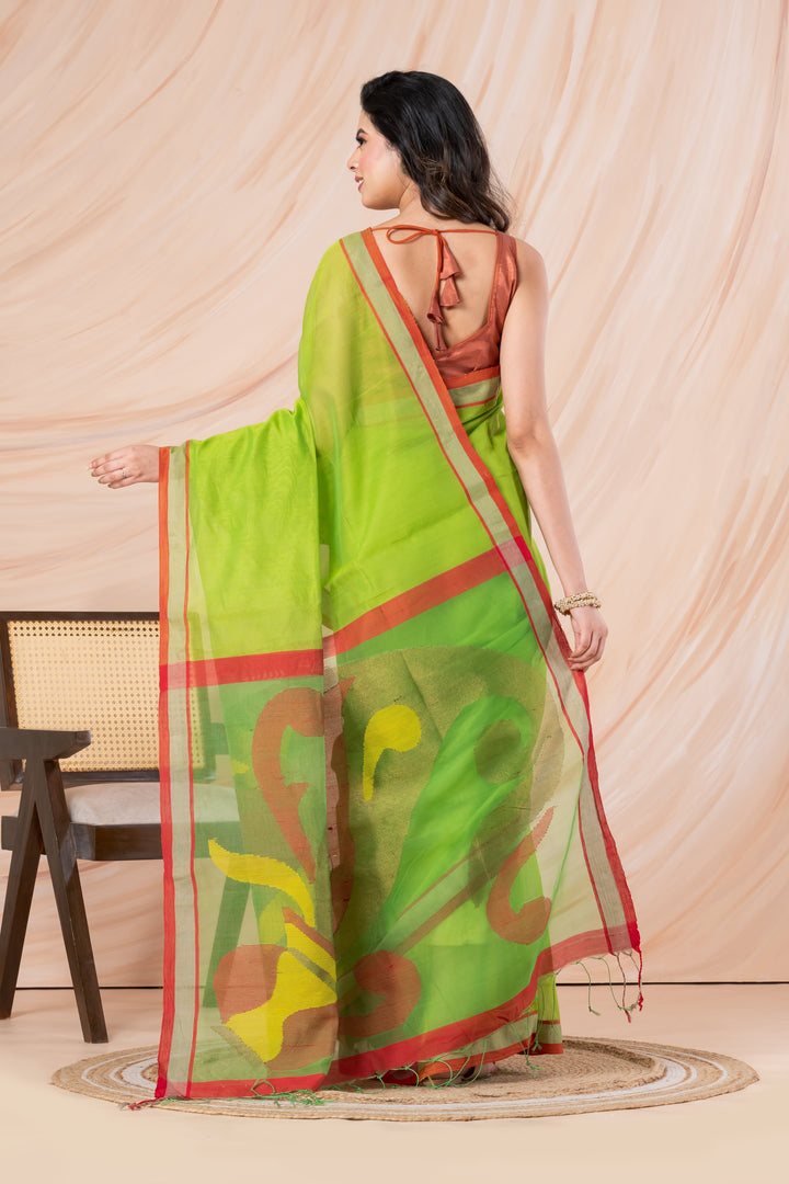 Parrot green handloom cotton-silk, jamdani pallu | SHOBITAM