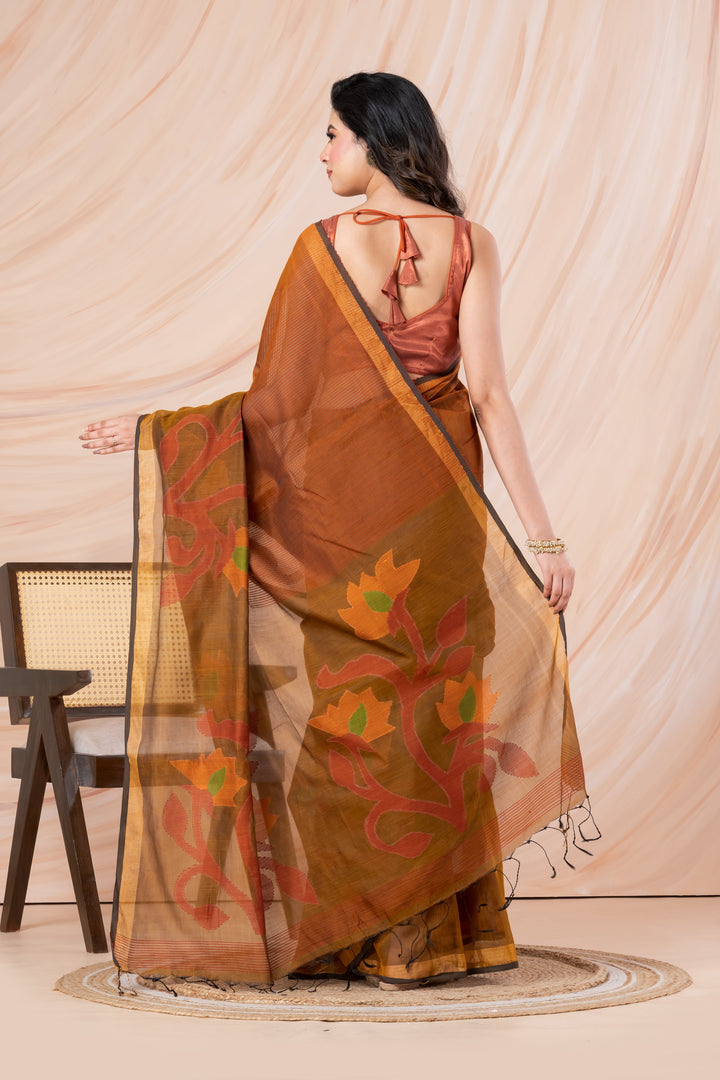 Handloom cotton-silk with jamdani woven border and pallu. | SHOBITAM