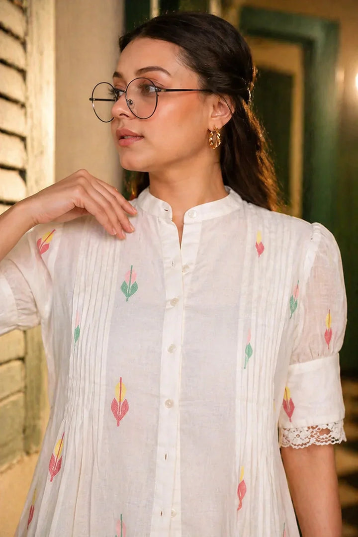 Whimsy White Jamdani Top | SHOBITAM