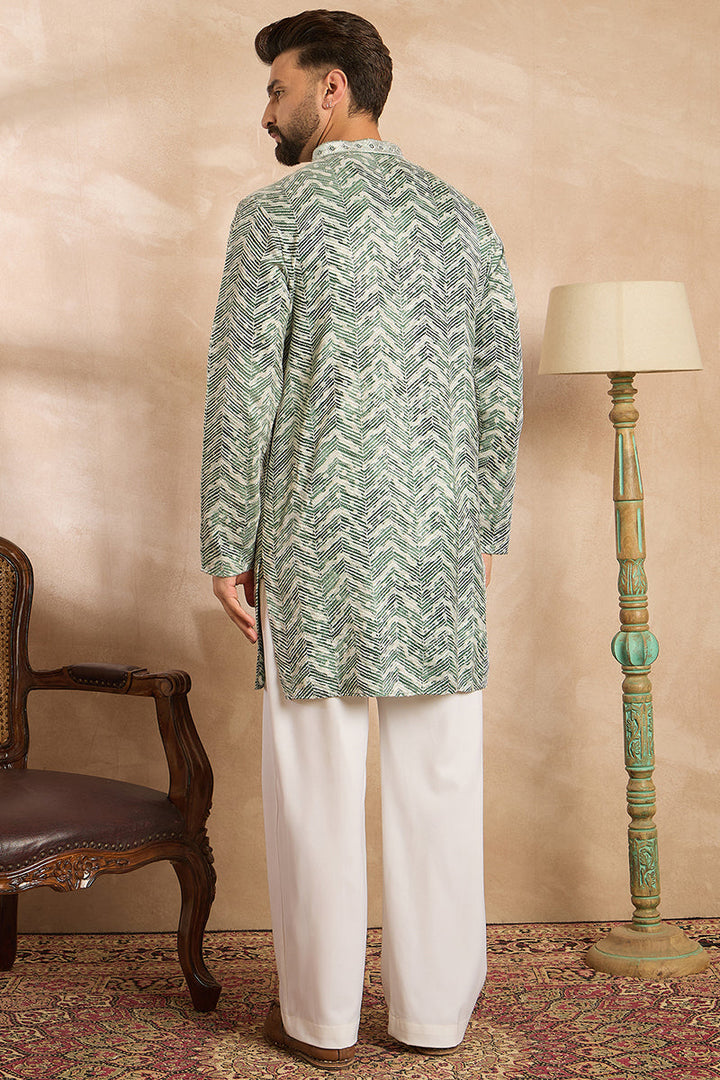 Green Silk Blend Solid Embroidered Straight Kurta | SHOBITAM