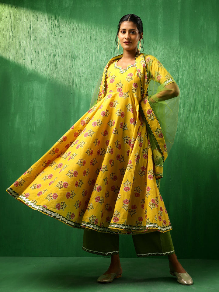 ADAA YELLOW COTTON ANARKALI SET | SHOBITAM