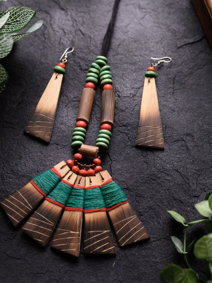 Handmade Green Red Bamboo Tribal Jewellery Set | SHOBITAM