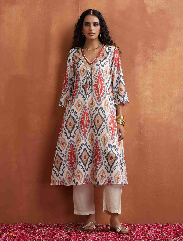 Off White Ikat Print Kurta Set  | SHOBITAM