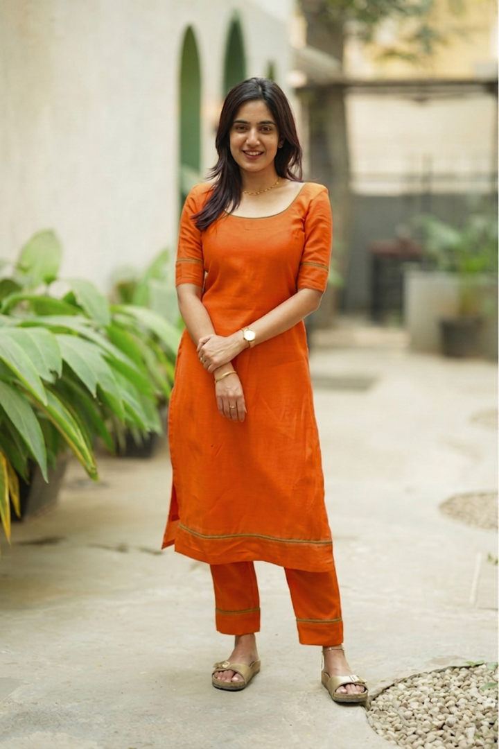 Raha Rust Orange Kurti Set (Set of 2) | SHOBITAM
