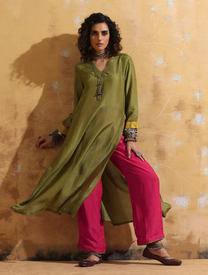 Green Muslin Silk High-Slit Kurta Pant Set  | SHOBITAM