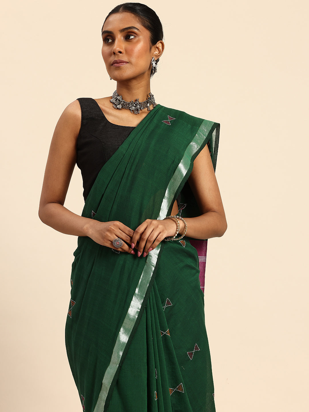 Green Magenta handloom Cotton Kantha Stitch Saree | SHOBITAM