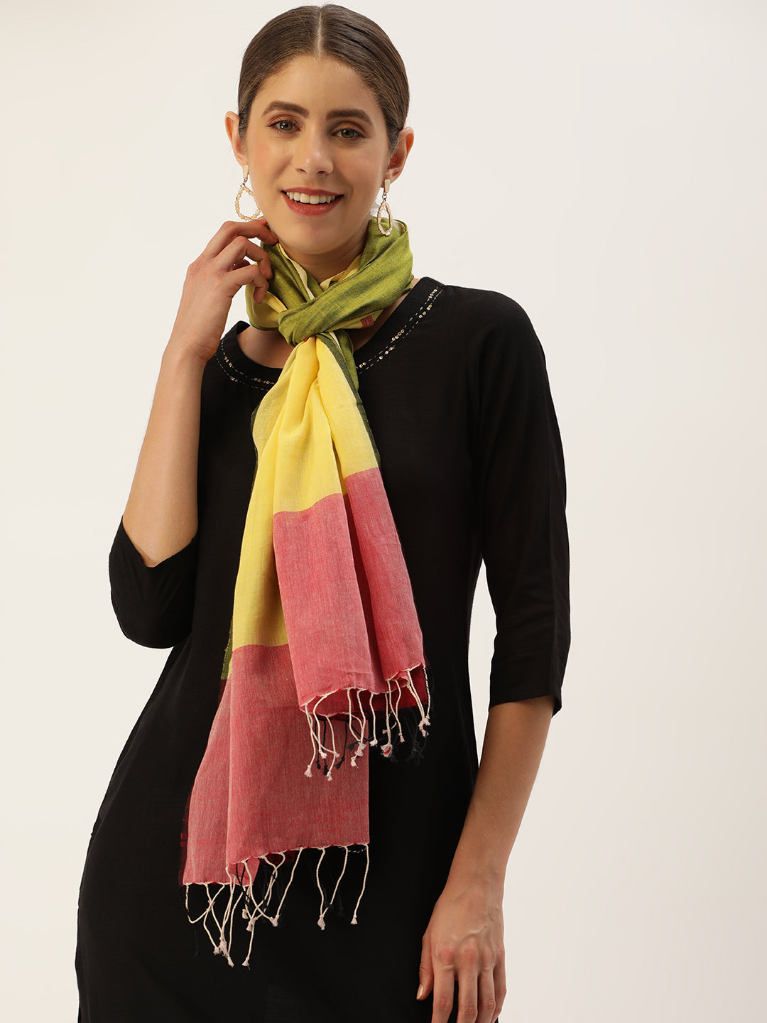 Red and yellow Jamdani Cotton Stole | SHOBITAM
